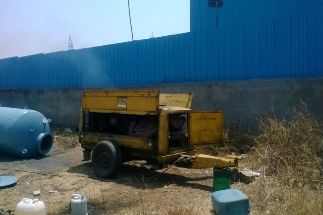 Sand Blasting , Painting & Spray Galvanizing