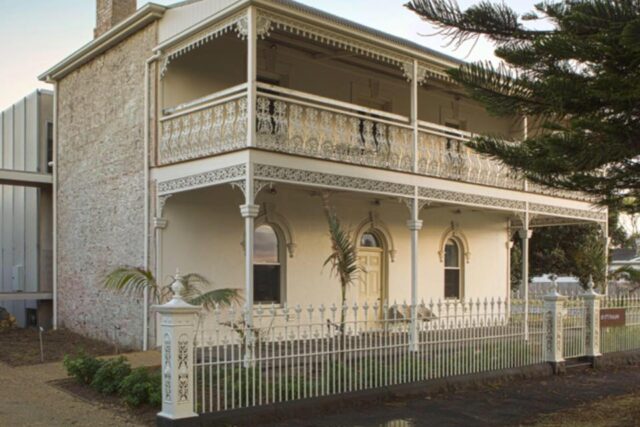 Chris Trewin Painting Services