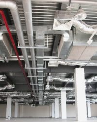 THI-CONG-DUONG-ONG-CHILLER-Mien-Trung2-1-200x252